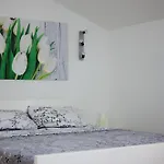 Cosy Nest *